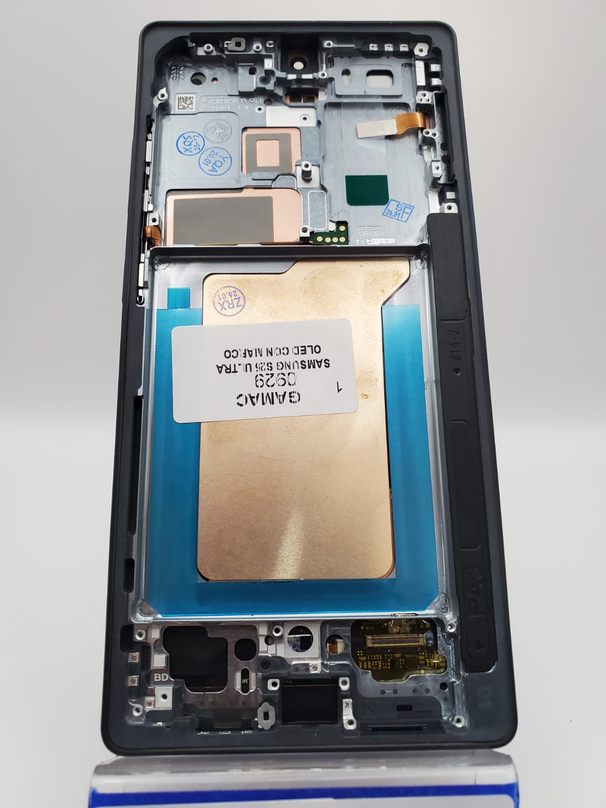 SAMSUNG S25 ULTRA OLED CON MARCO